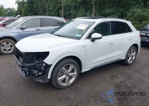 2022 Audi Q3 Premium 45 Tfsi S Line Quattro Tiptronic z USA, uszkodzony, nr VIN WA1DECF32N1006979